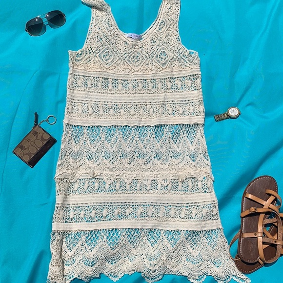 blue island Swim Used Blue Island Crochet Swimsuit Cover Up Cream